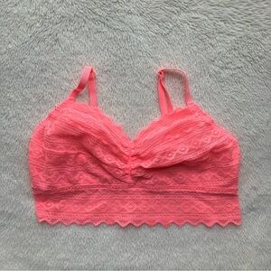 NWOT Victoria's Secret PINK Geo Aztec Lace Bralette Bra Coral M